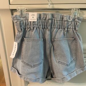 PAC sun mom short